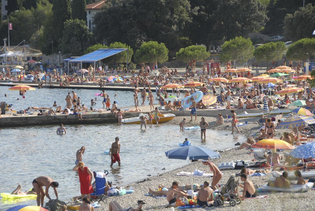 Apartment Ivano Ičići Kültér fotó